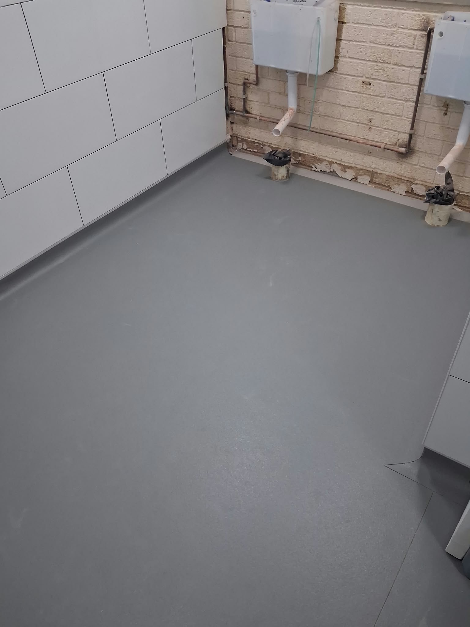 Toilet 11