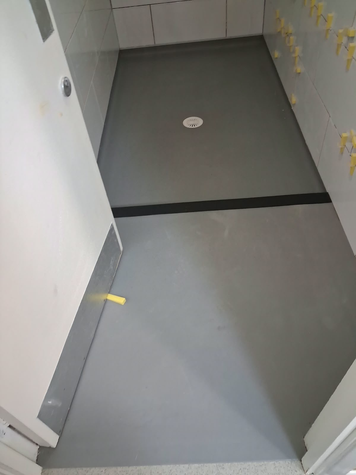 Toilet 10